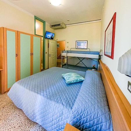 Hotel Simplon Bellaria-Igea Marina Bagian luar foto